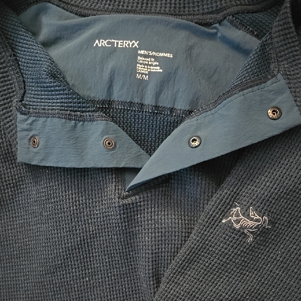 Arc'teryx Men's Black Pullover